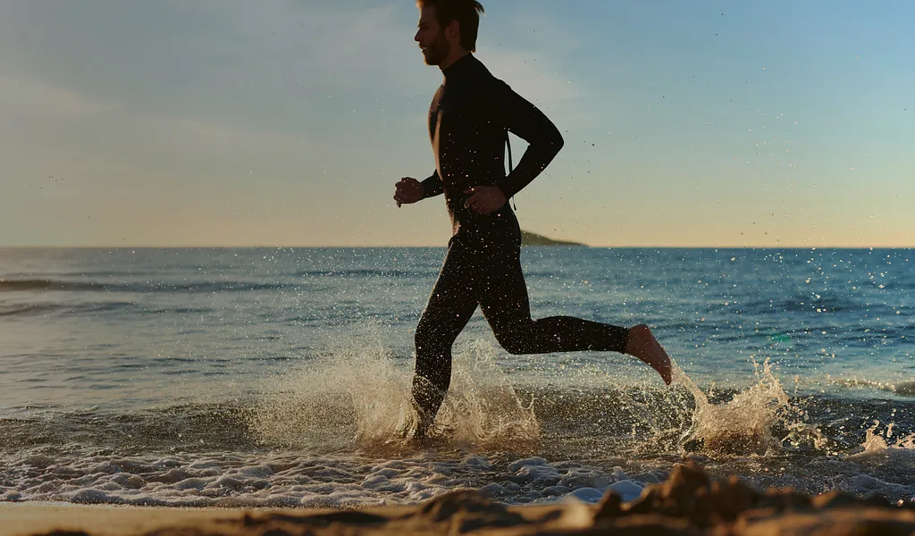 Longevity hero desktop